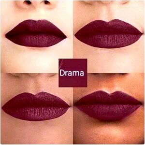 Ultra Matte Liquid Lipstick (Drama) Maroon